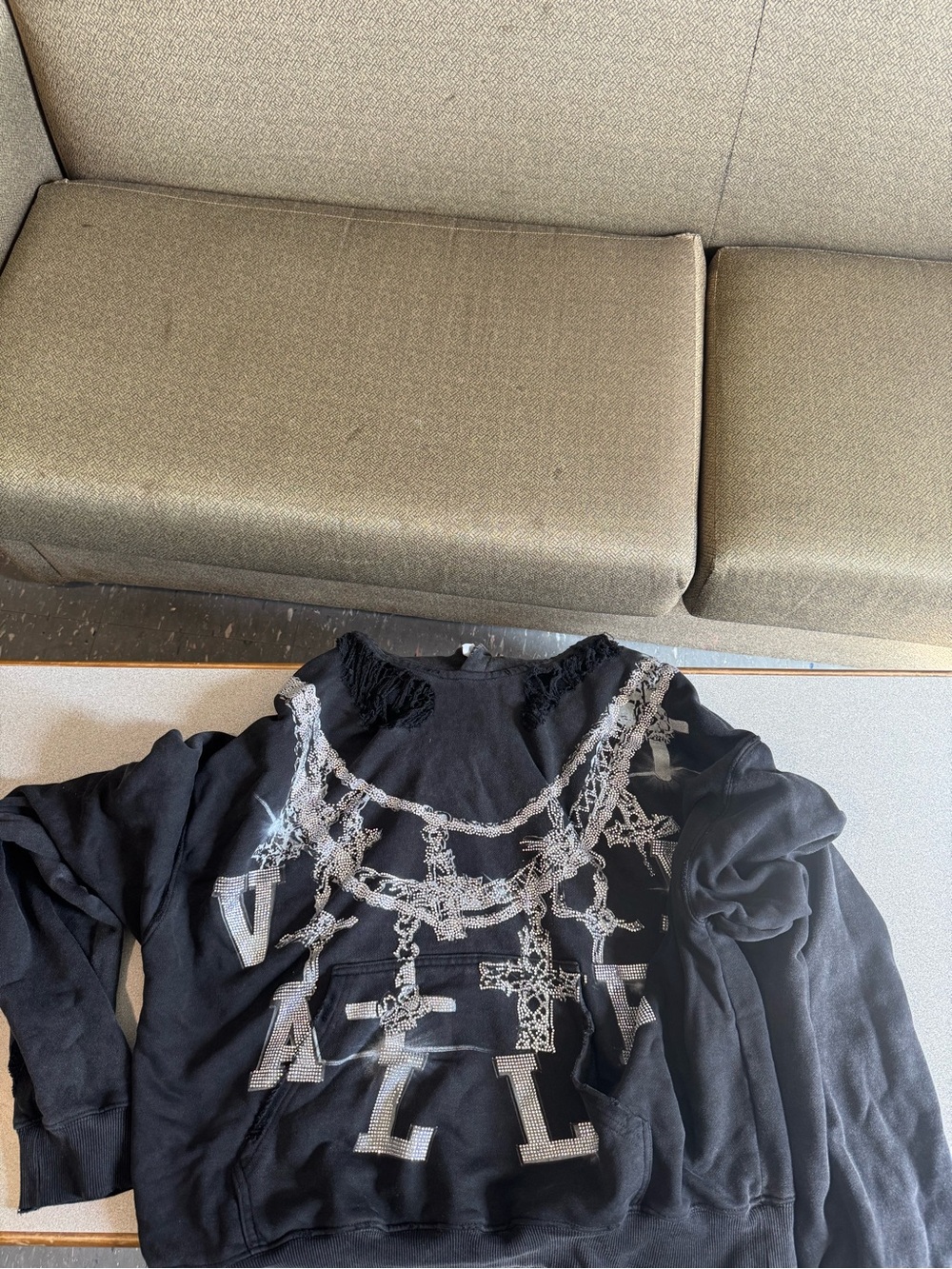 Black Graphic Chain-Print Pullover Sweatshirt - Men